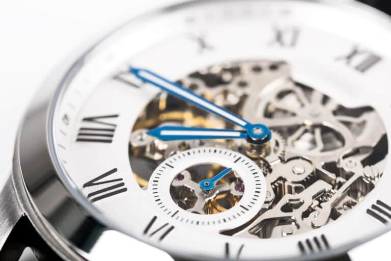 What Is The Difference Between Automatic And Kinetic Watches?